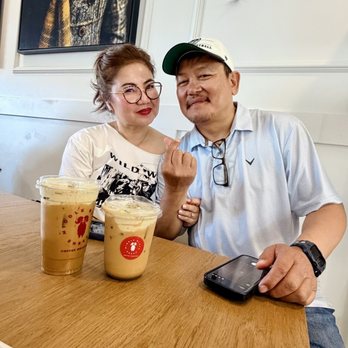 Middle Black Sheep - The best coffee with your exgf - Coffee Roasteries Near Me - Henderson, Nevada