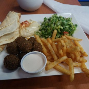 Hummus Express - Falafel plate - Falafel Near Me - Bakersfield, California Hummus Express - Falafel plate - Falafel Near Me - Bakersfield, California