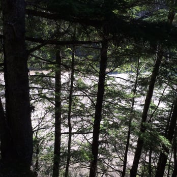 Upper Reid - Icy lake - Hiking Near Me