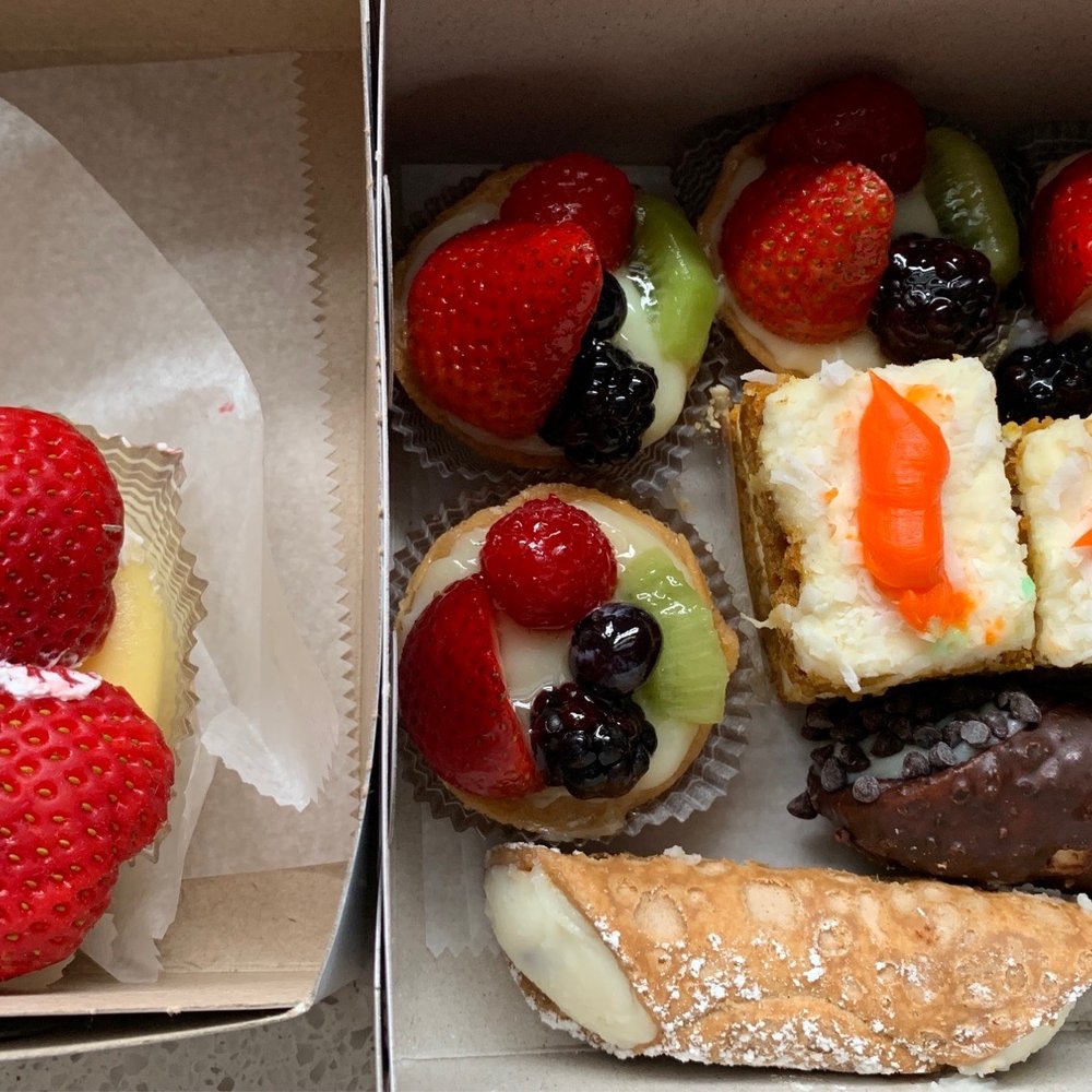 Lulu's Bakery - Baby Cheesecake w/ fresh strawberries; mini pastries: fruit tarts, carrot cake, Cannolis - Bakeries Near Me - Fresh Meadows, New York Lulu's Bakery - Baby Cheesecake w/ fresh strawberries; mini pastries: fruit tarts, carrot cake, Cannolis - Bakeries Near Me - Fresh Meadows, New York