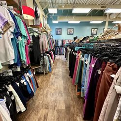 Style Encore - Pittsburgh - Racks of women's clothing