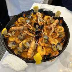 Casa Montañes - Paella de Mariscos - Seafood Rice Platter