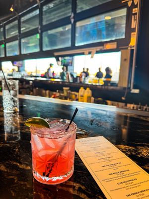 Five O Fore Golf + Entertainment by null