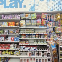 Five Below - Love this 5 and below, they are so clean and courteous!