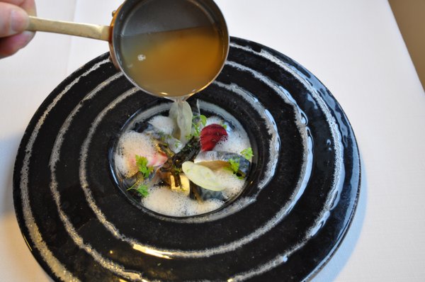 Restaurant La Table - Les 3 Lieux by null