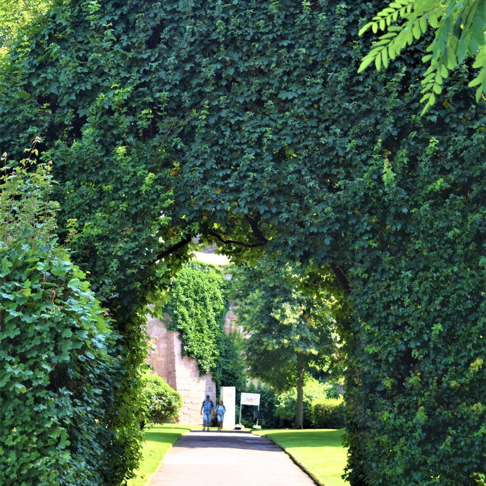 Burggarten - Entrance arch to the garden - Parks Near Me - Nuremberg, BY