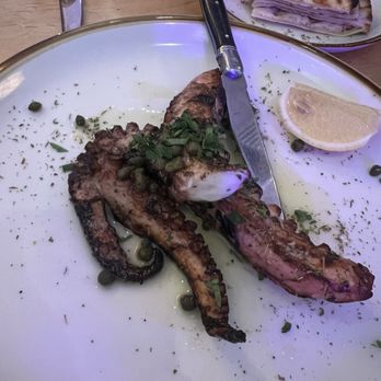 Medusa The Greek - Greek Near Me - Brooklyn, New York