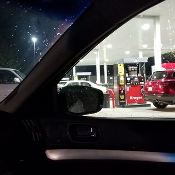 Kroger - Typical night at the fuel center. Compete madness. - Grocery Near Me - Lawrenceville, Georgia Kroger - Typical night at the fuel center. Compete madness. - Grocery Near Me - Lawrenceville, Georgia