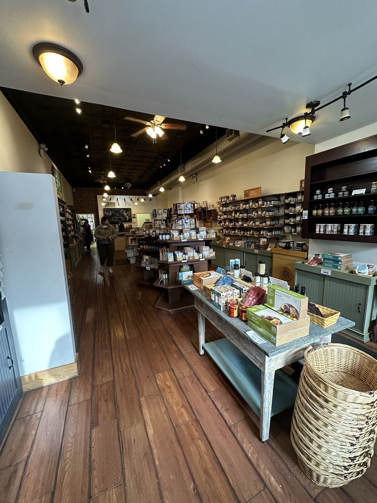 SAVORY SPICE SHOP Updated August 2024 45 Photos & 68 Reviews 4753