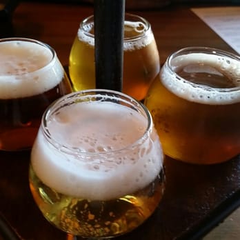 Penrose Brewing - Sampler of year round - Breweries Near Me - Geneva, Illinois
