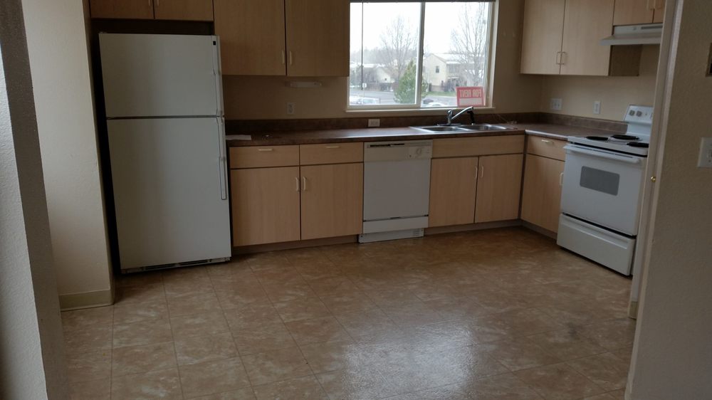 COWBOY VILLAGE APARTMENTS Request Information 25 Photos 1624