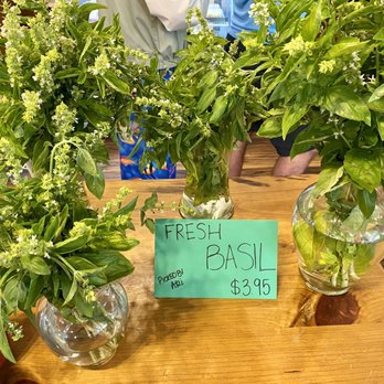 Farm Cafe - Fresh Basil - American Near Me - Closter, New Jersey