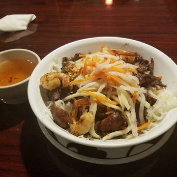 Pho Saigon Restaurant - 92. Vermicelli bowl with grilled pork and shrimp, no cucumbers - Vietnamese Near Me - Indianapolis, Indiana