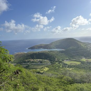Koko Crater Trail - Hiking Near Me - Honolulu, Hawaii Koko Crater Trail - Hiking Near Me - Honolulu, Hawaii