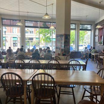 Bagel Central - Dining area - Bagels Near Me - Bangor, Maine