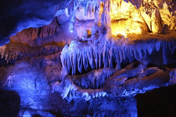 Ruby Falls by null