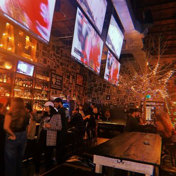 Earl's - American Near Me - Winston-Salem, North Carolina