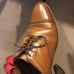 Allen Edmonds Mens Shoe Store