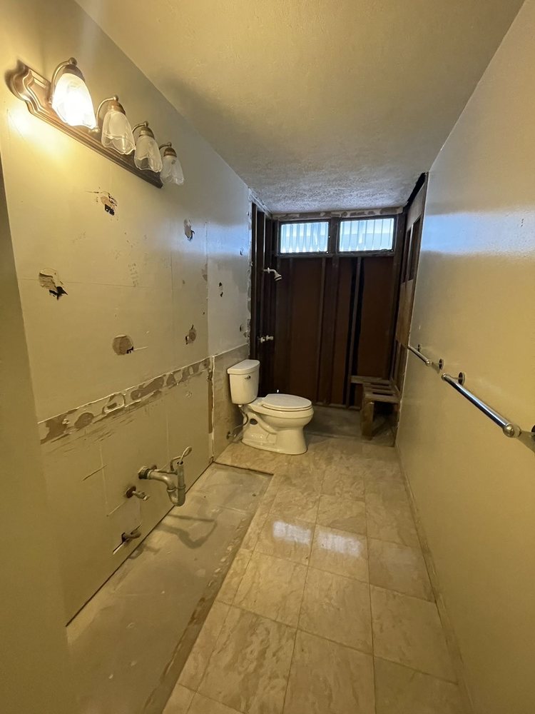 Slide of Renova Hawaii Home