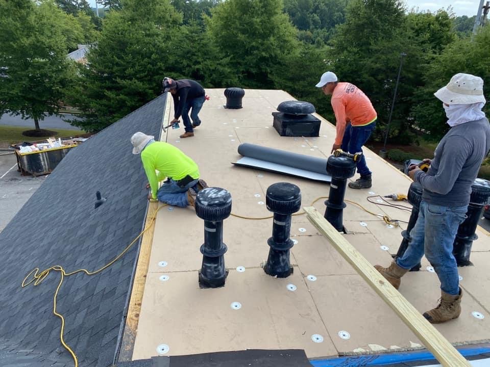 Slide of S&M Roofing