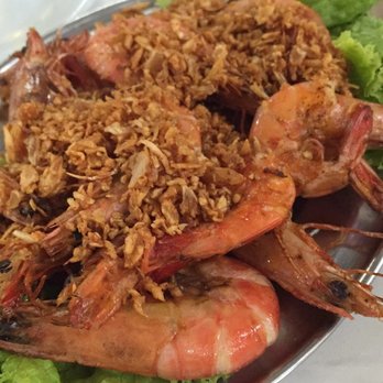 Tia Penha - Camarão médio alho e óleo. - Seafood Near Me - Rio de Janeiro, RJ