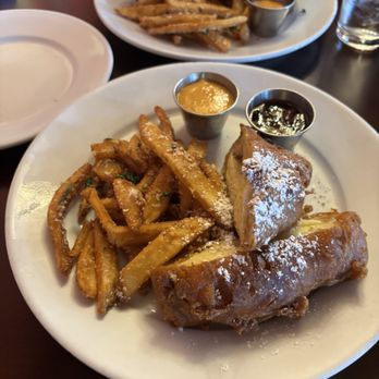 Cafe Orleans - Battered & Fried Triple Cheese Monte Cristo Sandwich - Cajun/Creole Near Me - Anaheim, California