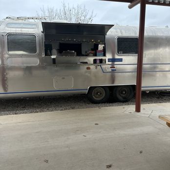 Hecho Amano Coffee - Coffee & Tea Near Me - Pflugerville, Texas