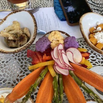 Jardin - Crudités - Mediterranean Near Me - San Antonio, Texas Jardin - Crudités - Mediterranean Near Me - San Antonio, Texas