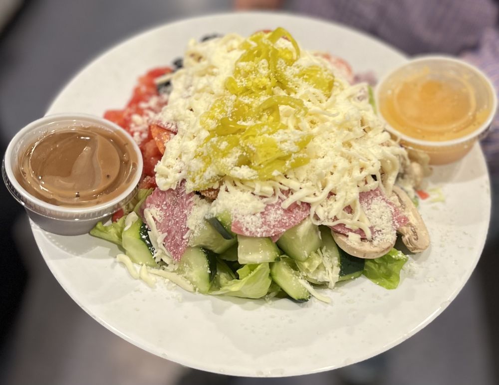 JERSEY’S PIZZA MURRIETA 222 Photos & 472 Reviews 40557 California