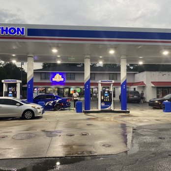 Swamp Fox - cars parked in front of a marathon gas station - Convenience Stores Near Me - Port Wentworth, Georgia Swamp Fox - cars parked in front of a marathon gas station - Convenience Stores Near Me - Port Wentworth, Georgia