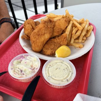 Dad’s Restaurant - Fish & chips - Seafood Near Me - Niantic, Connecticut Dad’s Restaurant - Fish & chips - Seafood Near Me - Niantic, Connecticut