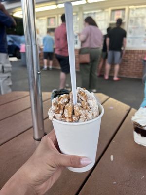 Custard Hut by null