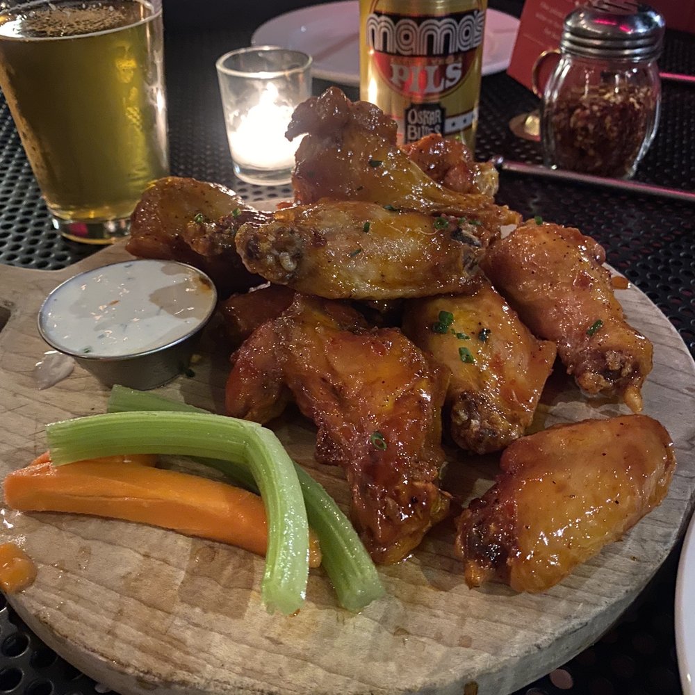 Federal Pizza - 10 Federal Wings in the honey hot sauce - Pizza Near Me - Phoenix, Arizona Federal Pizza - 10 Federal Wings in the honey hot sauce - Pizza Near Me - Phoenix, Arizona