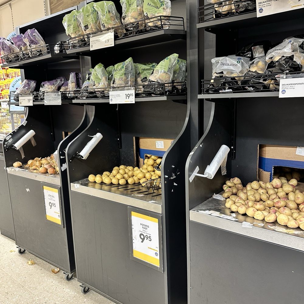 Gekås Ullared - Produce - Department Stores Near Me - Ullared, N