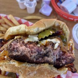 Lewie's Burgers & Brews - Southwest Dakota burger