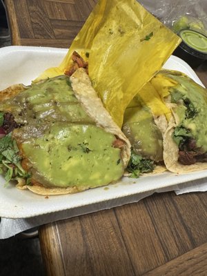 Tacos Don Cuco by null