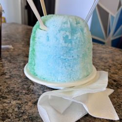 Da Hawaiian Brain Freeze Shave Ice & Ice Cream - Mini shave ice is huge!!