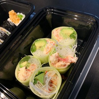 SUSHI-SAN - Crab roll - Sushi Bars Near Me - Chicago, Illinois SUSHI-SAN - Crab roll - Sushi Bars Near Me - Chicago, Illinois