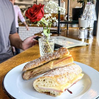 Delices Du Chef - Le Parisien - French Near Me - Torrance, California