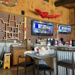 Pier 88 Boiling Seafood & Bar - Palmdale