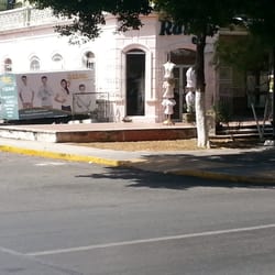 Ravgo Guayaberas