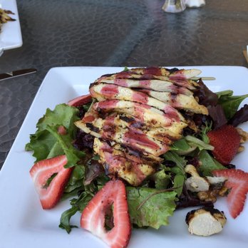 SilverRock Grill - Coachella salad - American Near Me - La Quinta, California