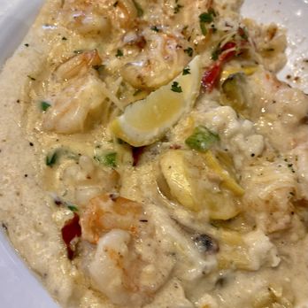 Jonah's Fish & Grits - Shrimp & Grits - Seafood Near Me - Thomasville, Georgia Jonah's Fish & Grits - Shrimp & Grits - Seafood Near Me - Thomasville, Georgia