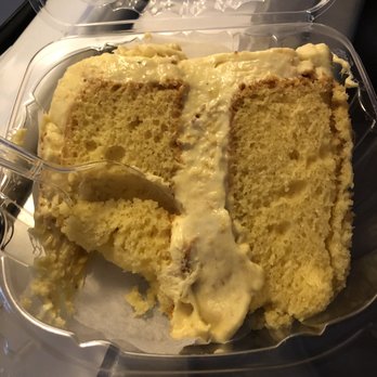 Cake Ambiance - Banana pudding cake DELISH. OMG so so good. Moist, fresh and just the right amount of sweetness. So good. - Desserts Near Me - Brooklyn, New York