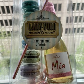 Lady Yum - Pioneer Square - Gift - Macarons Near Me - Seattle, Washington