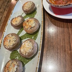 Nicholsons - Stuffed mushrooms