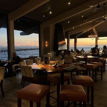 Skates On The Bay - Seafood Near Me - Berkeley, California
