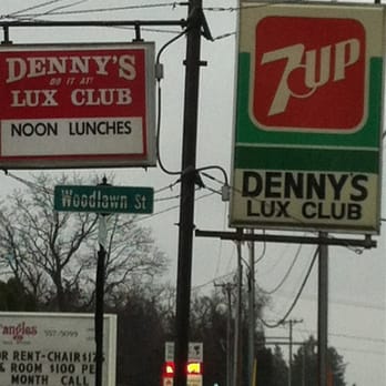 Denny's Lux Club - a view of a street corner - Bars Near Me - Dubuque, Iowa Denny's Lux Club - a view of a street corner - Bars Near Me - Dubuque, Iowa