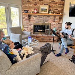 Mel's Helping Hands - Music therapy.