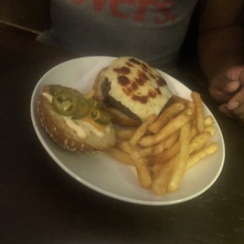 Arnolds Bar & Grill - Sean Evans Hot Ones Burger - Pubs Near Me - Cincinnati, Ohio Arnolds Bar & Grill - Sean Evans Hot Ones Burger - Pubs Near Me - Cincinnati, Ohio
